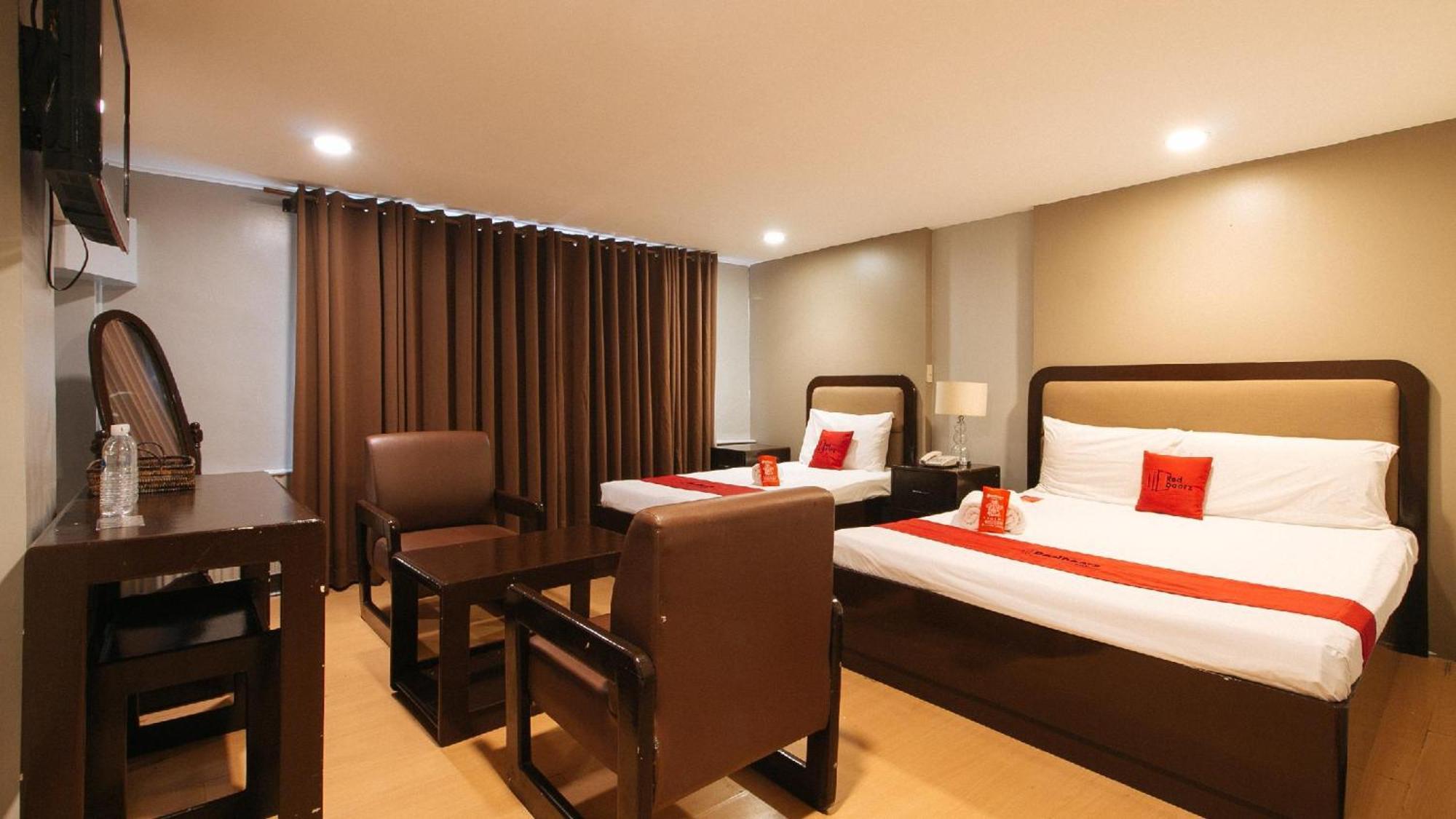 Reddoorz At Homa Resort Hotel Santiago  المظهر الخارجي الصورة